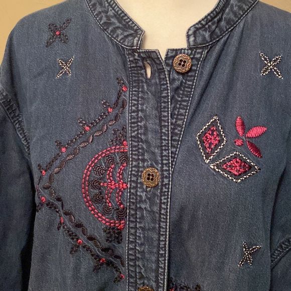 City Blues by Koret Embroidered Lightweight VTG Jean Jacket Size 24W Plus Size - Picture 2 of 8